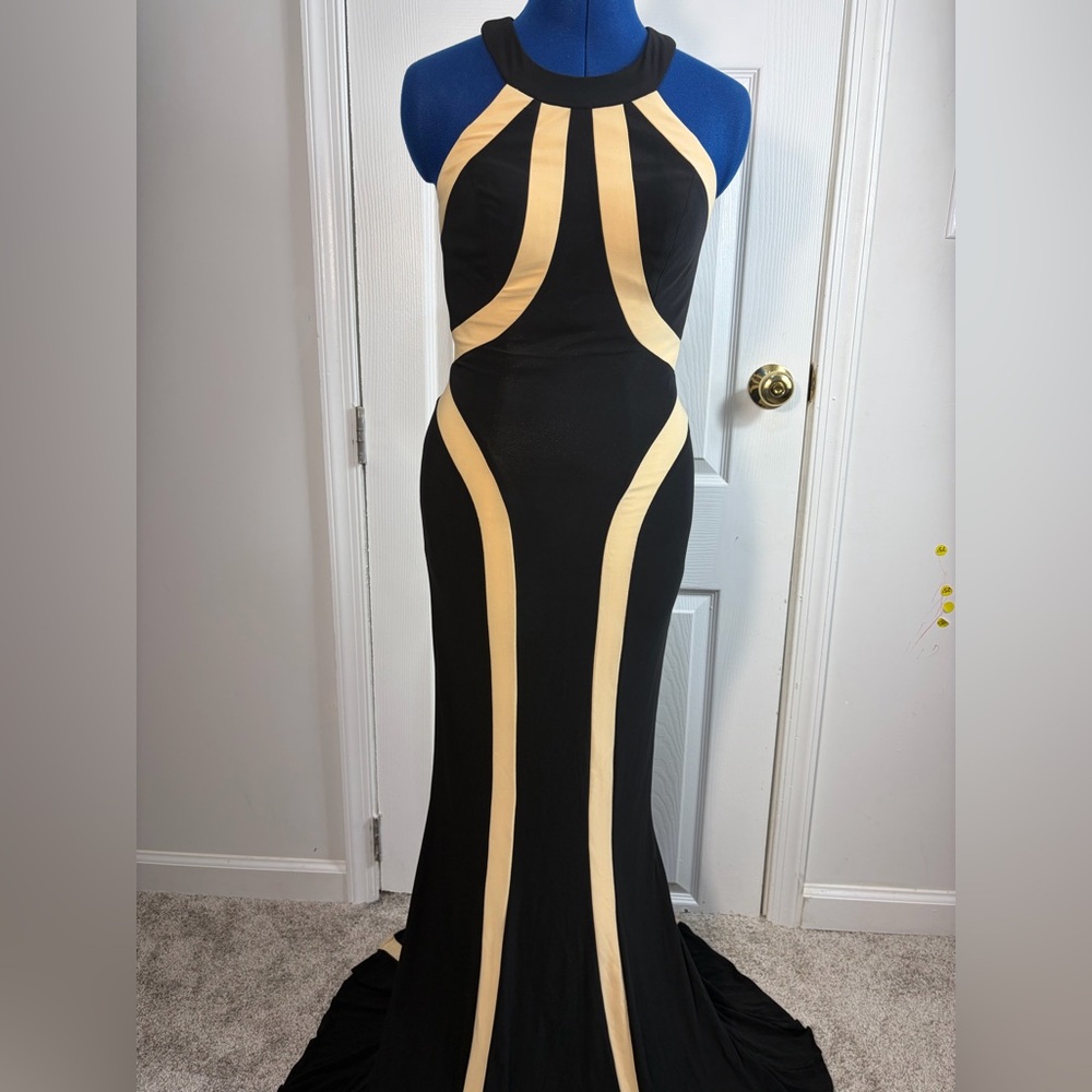Faviana Black and Cream Prom Dress